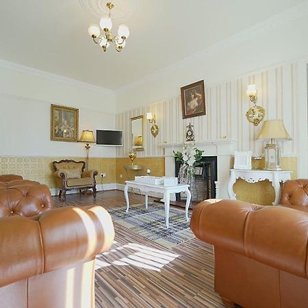 The Old Tramhouse Self Catering Apartments Stirling Kültér fotó