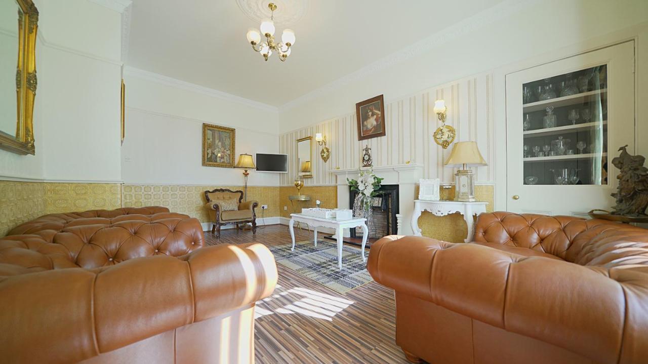 The Old Tramhouse Self Catering Apartments Stirling Kültér fotó